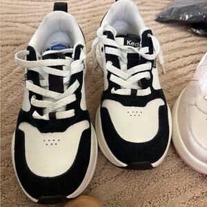 Keds Women’s Black and White Sneakers